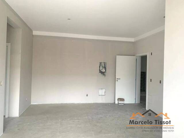 Apartamento para Venda em Florianópolis - 5