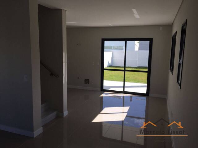 #CA0067 - Casa para Venda em Florianópolis - SC