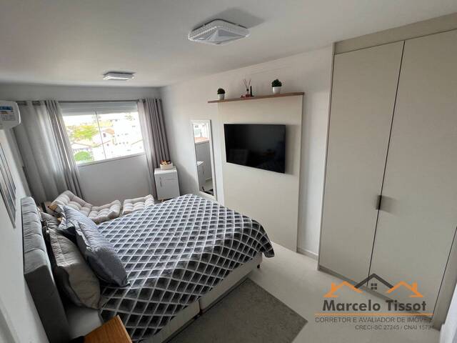 Apartamento para Venda em Florianópolis - 5