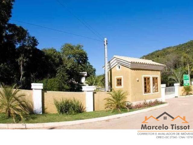 #T1102 - Terreno para Venda em Florianópolis - SC