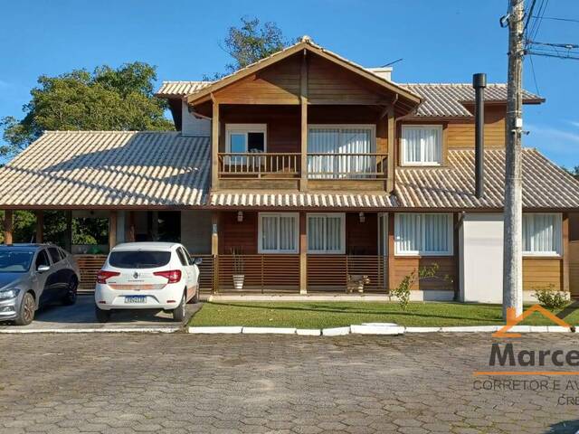 #CA0077 - Casa para Venda em Florianópolis - SC