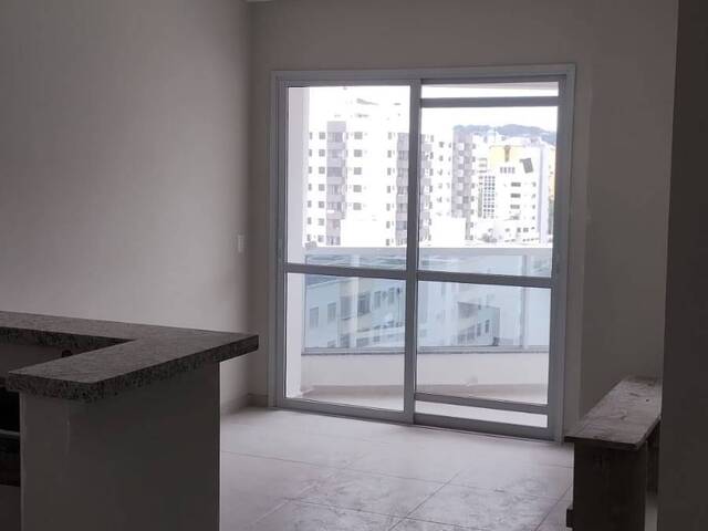 Apartamento para Venda em Florianópolis - 4