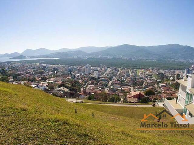 Terreno para Venda em Florianópolis - 4