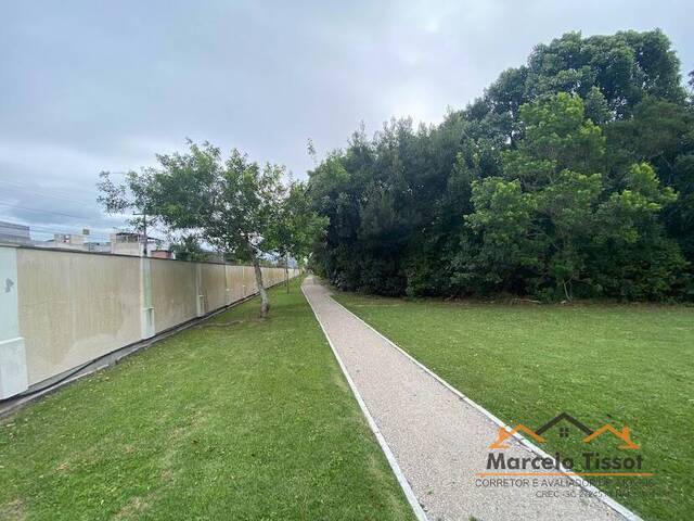 Terreno para Venda em Florianópolis - 4