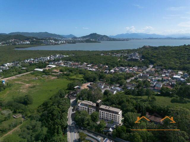 Apartamento para Venda em Florianópolis - 4