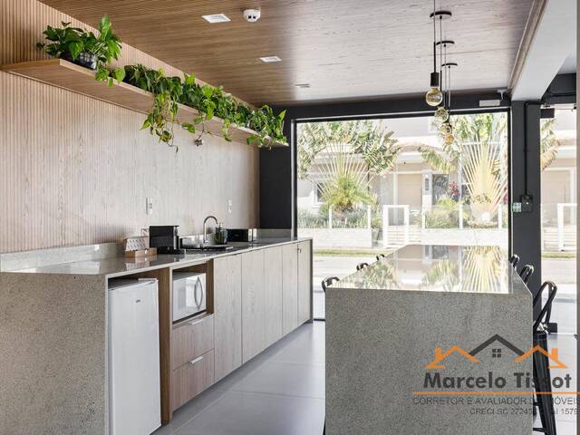 Apartamento para Venda em Florianópolis - 4