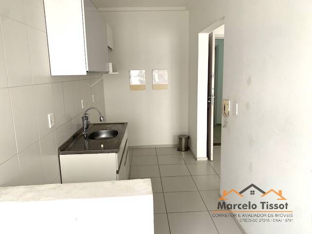Apartamento para Venda em Florianópolis - 4
