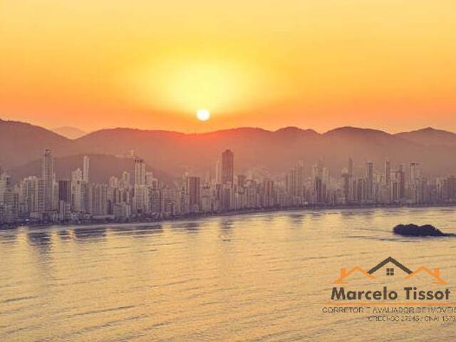 Venda em AREIAS EM CAMBORIÚ - Camboriú