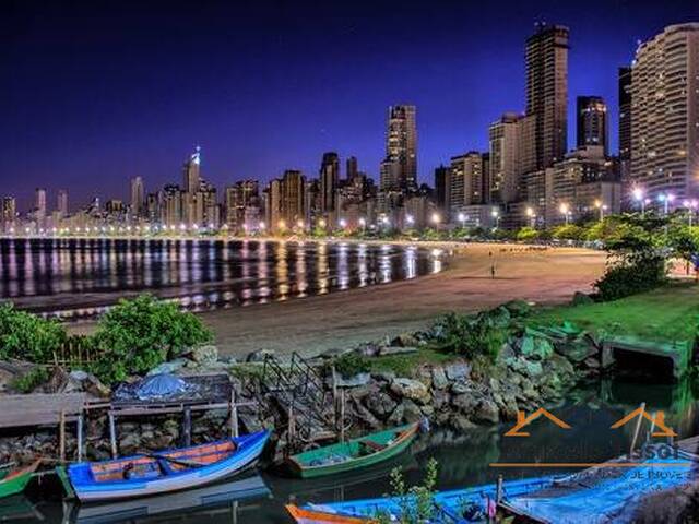 #AP495 - Apartamento para Venda em Camboriú - SC - 2