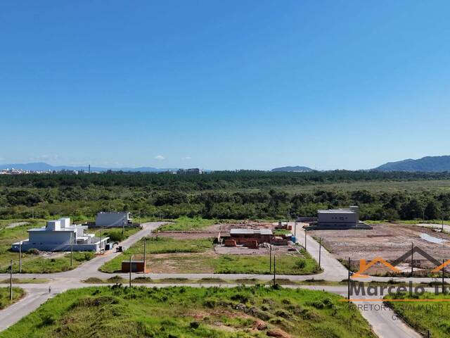 Terreno para Venda em Florianópolis - 5