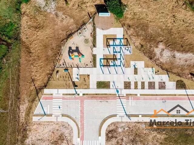 Terreno para Venda em Florianópolis - 4