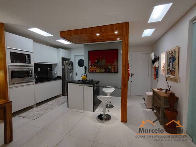 Apartamento para Venda em Florianópolis - 3