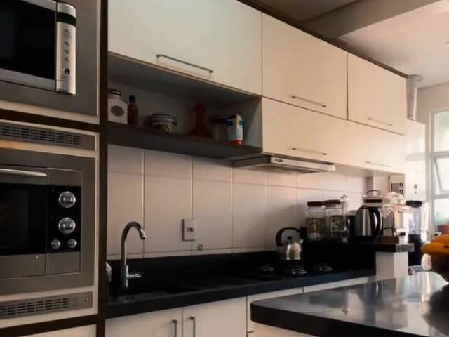 Apartamento para Venda em Florianópolis - 2